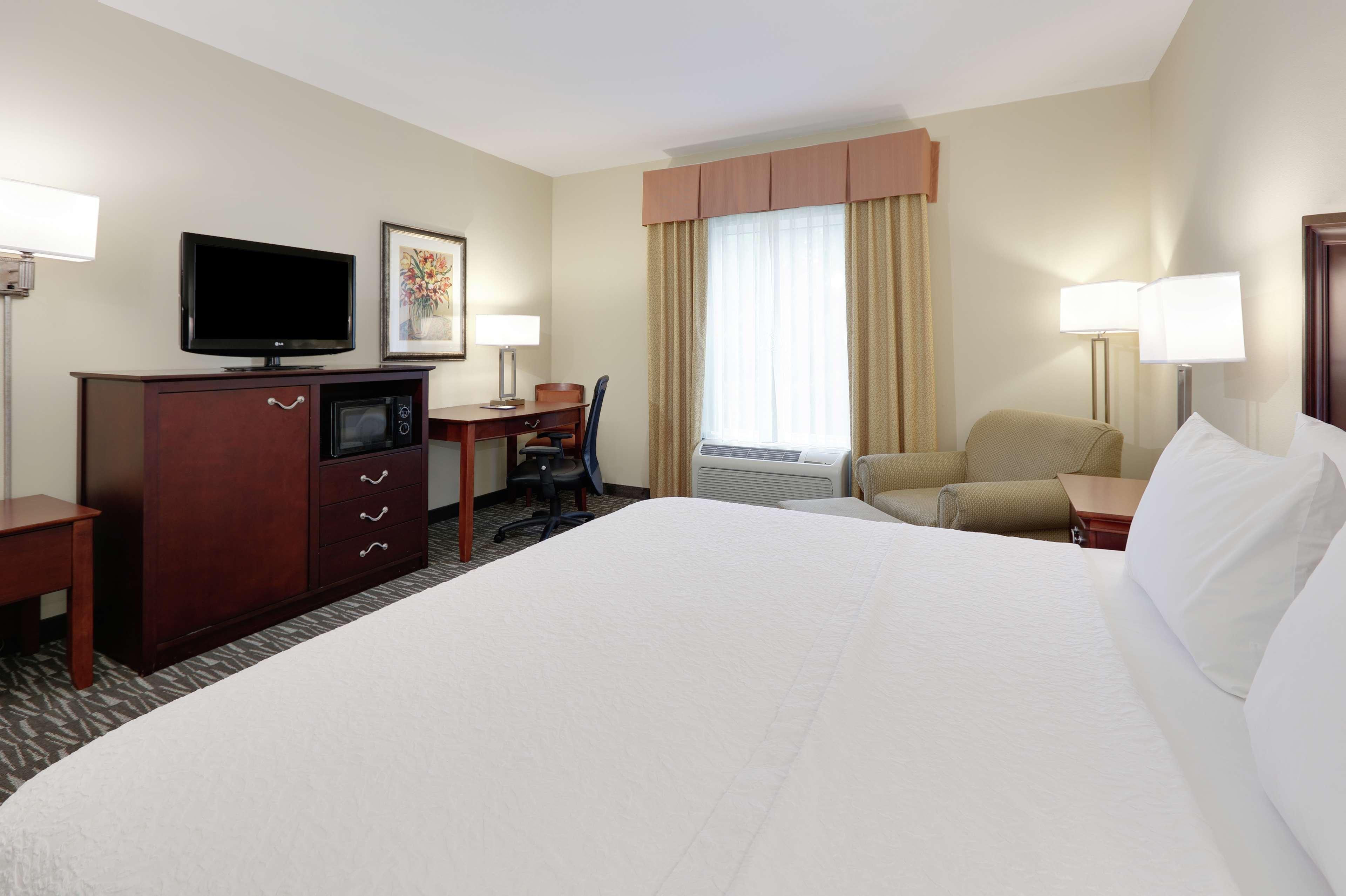 Hampton Inn & Suites Southern Pines-Pinehurst Aberdeen Екстер'єр фото