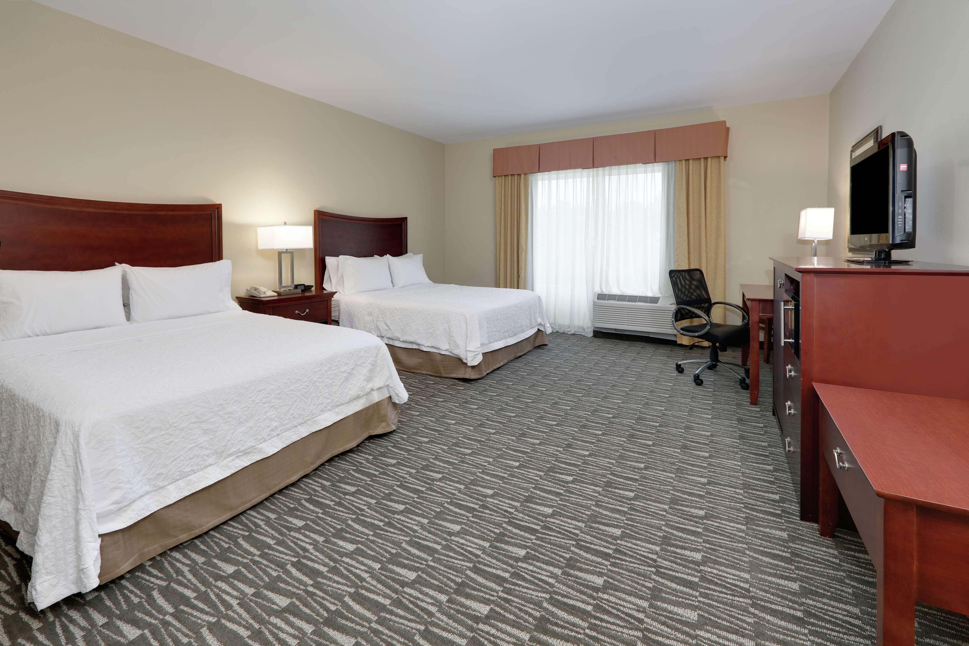 Hampton Inn & Suites Southern Pines-Pinehurst Aberdeen Екстер'єр фото