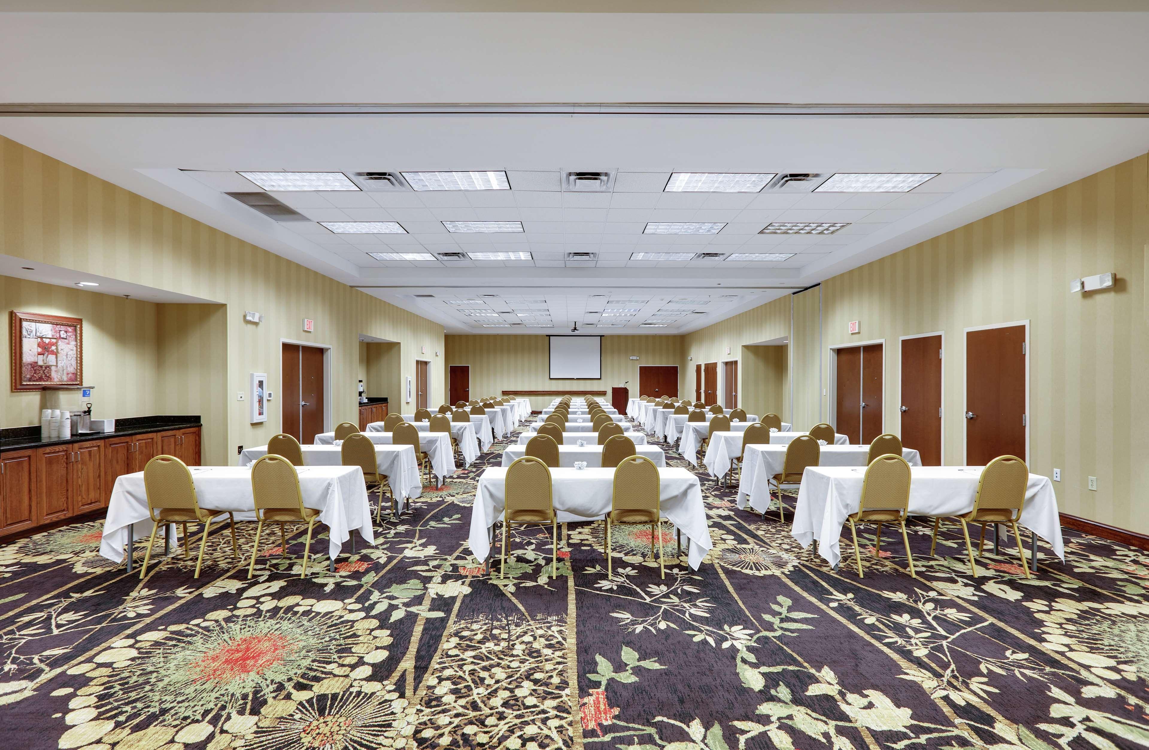 Hampton Inn & Suites Southern Pines-Pinehurst Aberdeen Екстер'єр фото