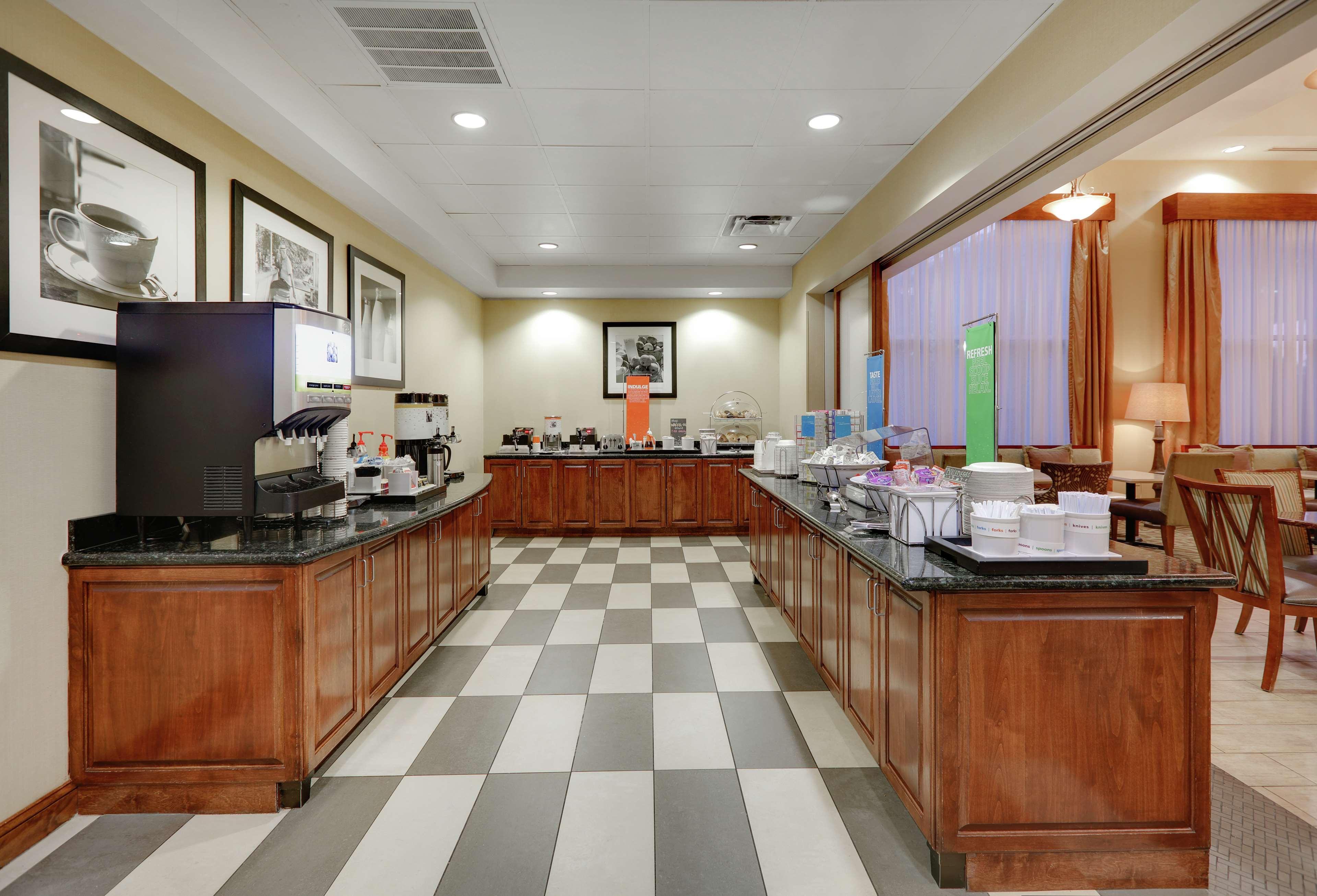Hampton Inn & Suites Southern Pines-Pinehurst Aberdeen Екстер'єр фото