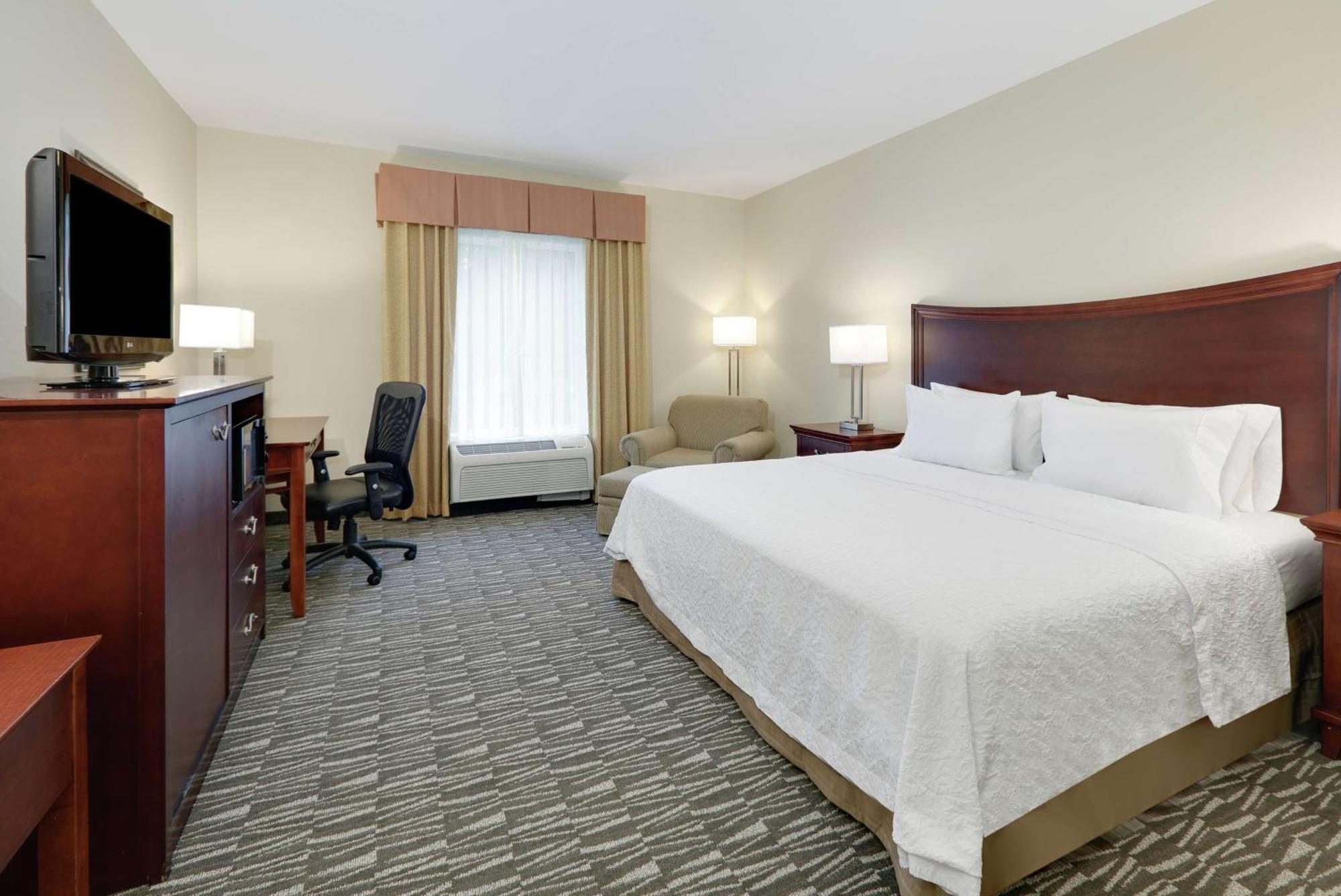 Hampton Inn & Suites Southern Pines-Pinehurst Aberdeen Екстер'єр фото